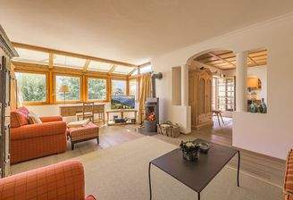 KITZIMMO-Großzügige Wohnung mit schönem Ausblick in Zentrumslage - Immobilien Kitzbühel.