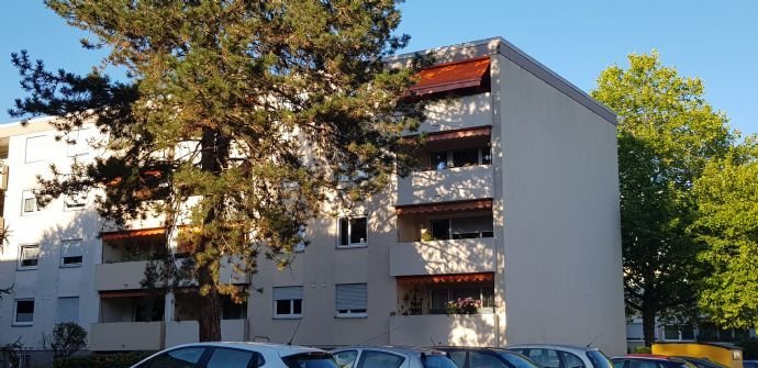 RESERVIERT!Freiburg-St.Georgen-beim Vauban-sonnige stadtnahe 4 zimmerwhg.,BLK,-bezugsfrei-werdend-