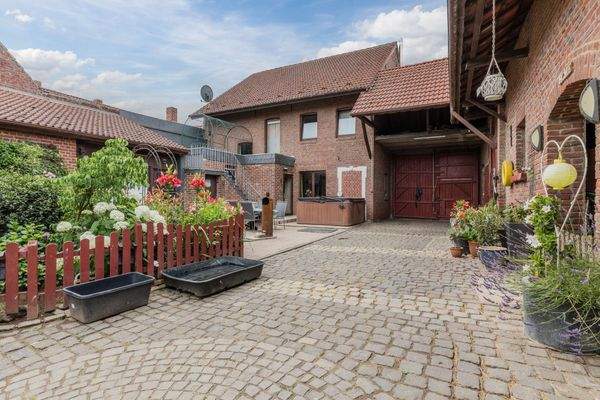 20250626, Dorfstraße 30, Waldfeucht, DE, Quaden Ma