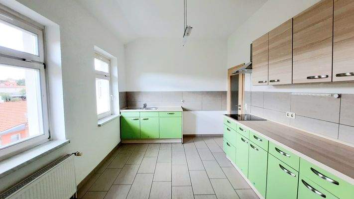 Moderne grüne Küche