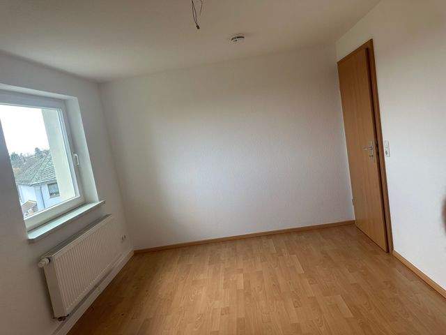 ++ 2 Raum,großes Wohnzimmer mit schöner Aussicht ++ - Foto 2