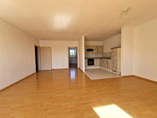 Wohn-/Ess-/Küchenbereich