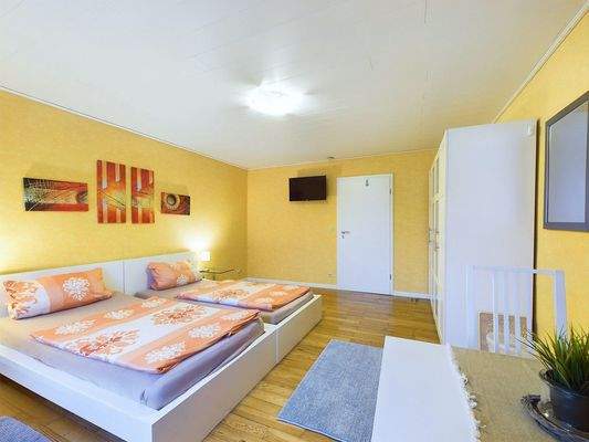 Ferienresidenz für Airbnb in Überherrn - Altforweiler