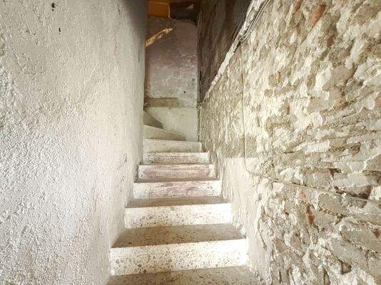 Treppen zu Obergeschoss