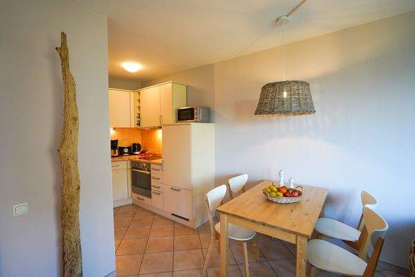 Küche mit Essbereich