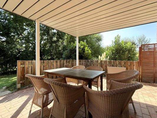 Überdachte Terrasse