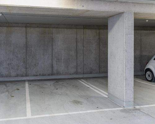 19_optional - Garagenplatz