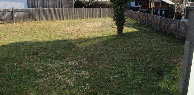 Garten auf der Südseite