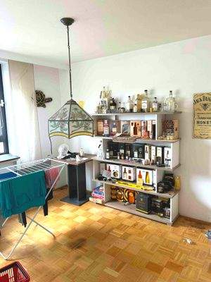Kinderzimmer heute Bar 