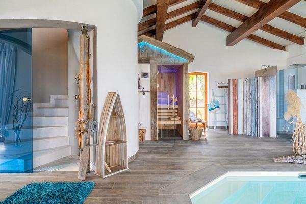 Sauna im Almhüttenstil