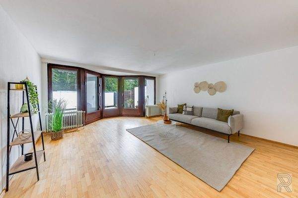 Wohnkomfort mit viel Platz und Zugang zur Terrasse