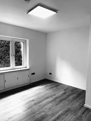 1-Zimmer-Wohnung_Wohn & S. S/W
