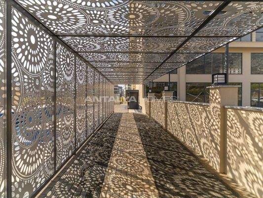 Centrally Located Offices with Modern Design in Alanya