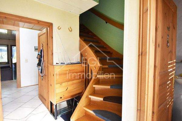 EG - Eingangsbereich, Treppenhaus.jpg