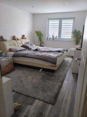 Schlafzimmer 1