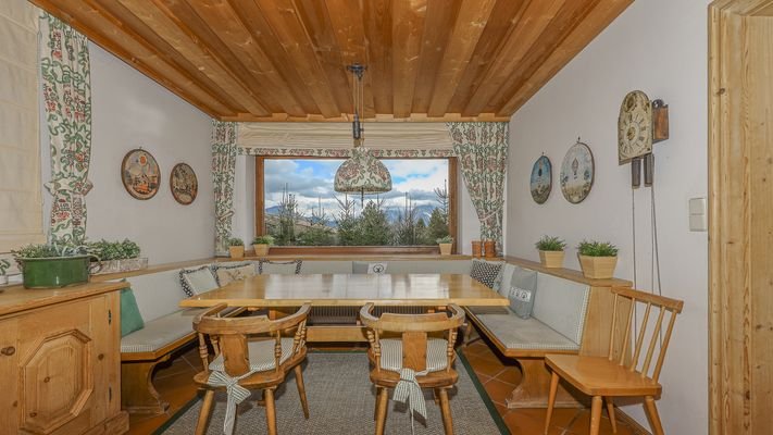 KITZIMMO-Baugrundstück mit Altbestand in Toplage auf der Bichlalm - Immobilien Kitzbühel.
