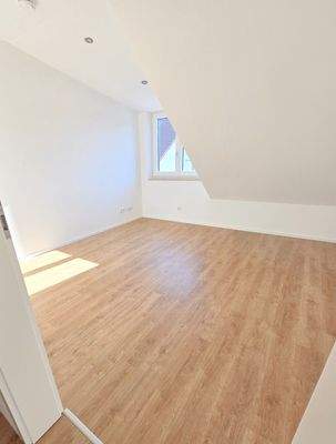 BI-25-03-W5-3Büro_1