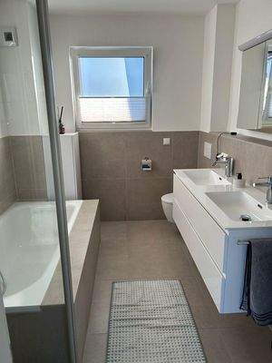 Bad mit Doppelwaschtich