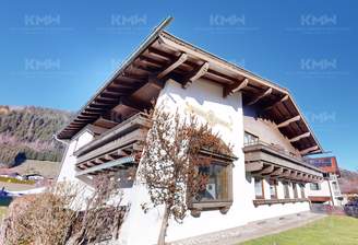 Exp-1392-Großzügiges-Wohnhaus-mit-viel-Potential-in-Neukirchen (7)