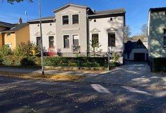 Vorderseite des Hause