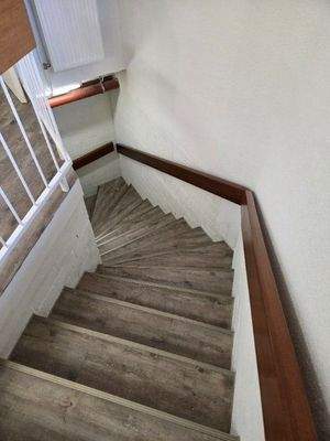 Treppe zum Kellerraum