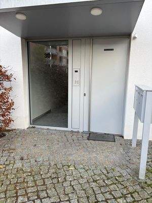 Sicherer Eingangsbereich.jpg