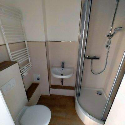 Wohnung 2.OG rechts - Bad