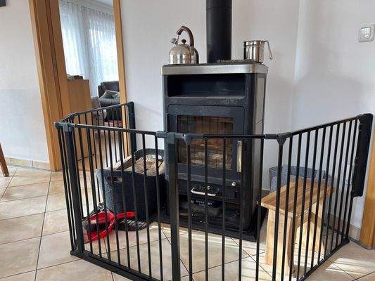 Kaminofen in der Küche