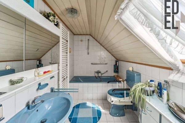 Badezimmer Doppelhaushälfte