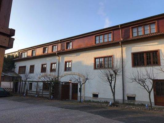 Altdölzschen 32 Gewerbe 2