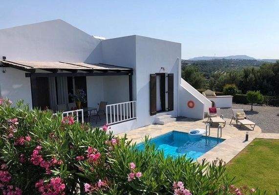 Kreta, Kirianna: Exklusives Anwesen mit zwei unabhängigen Villen und privaten Pools zu verkaufen