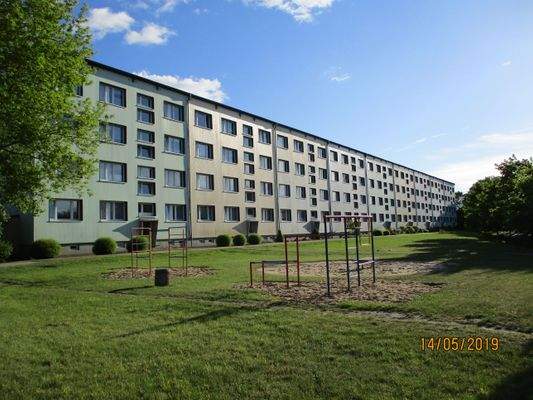 Wohnblock Vorderansicht