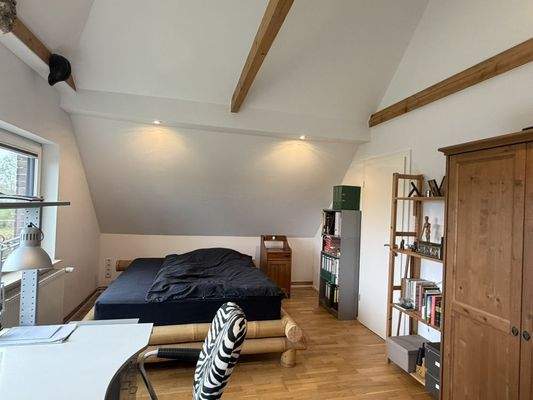 OG Schlafzimmer mit Büro (1)