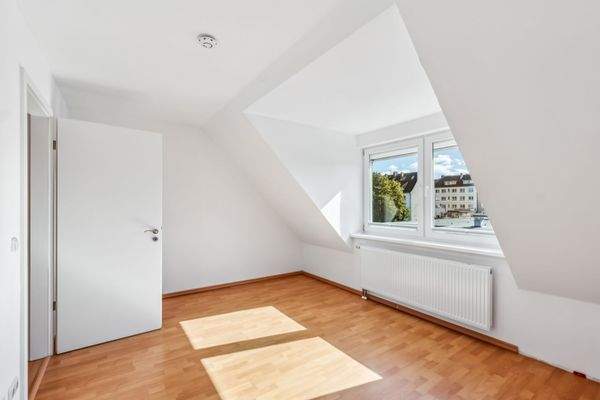 Zimmer 2 im Dachgeschoss