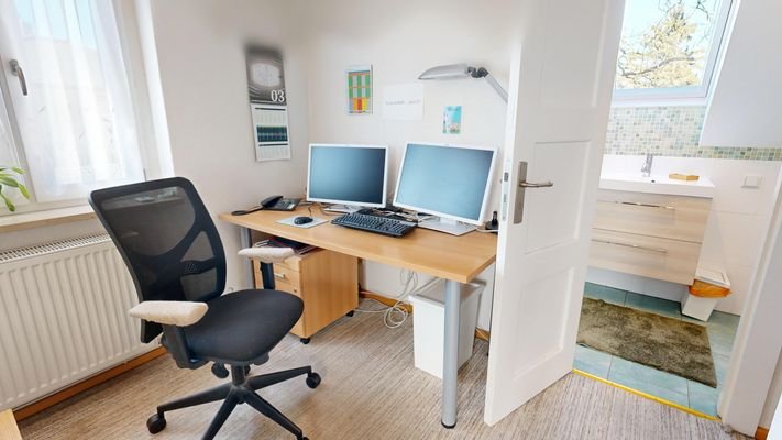 Arbeitszimmer!.jpg