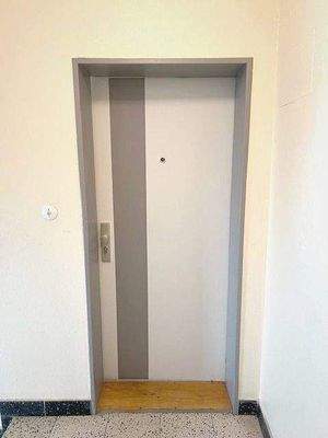 Wohnungseingangstüre