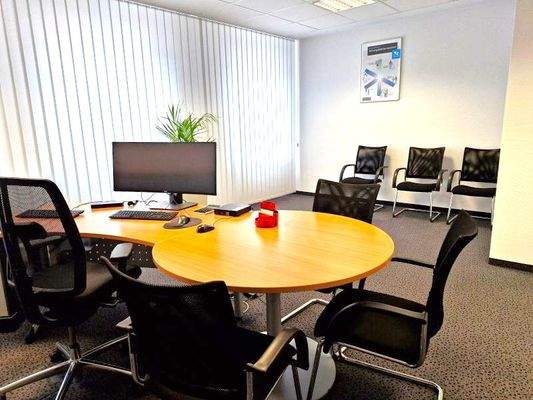 Blick 3 in ein Büro