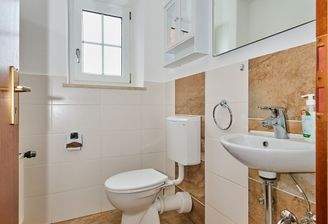 DHH Schwarzach Gäste-WC