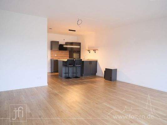 ...mit offener Küche