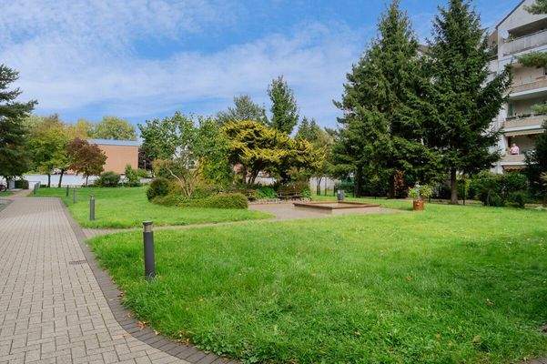 Gepflegte Wohnanlage mit grüner Umgebung 