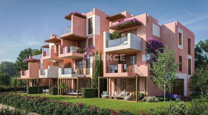 Beachfront Flats in a Complex with Facilities in Çeşme İzmir