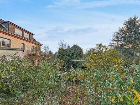 Rückansicht und Garten