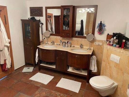 Waschbecken im Bad OG