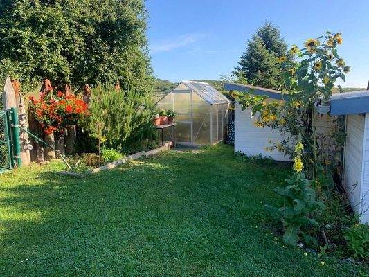 Garten hinter dem Haus 
