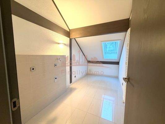 Hauswirtschaftsraum im DG