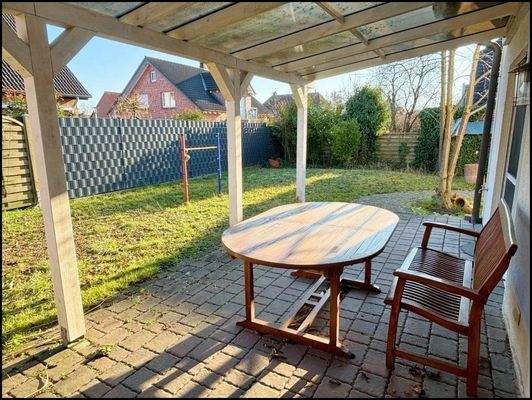 überdachte Terrasse