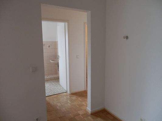 Flur + Bad