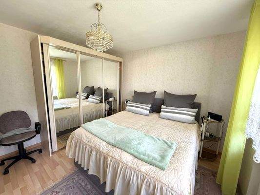 EG Schlafzimmer