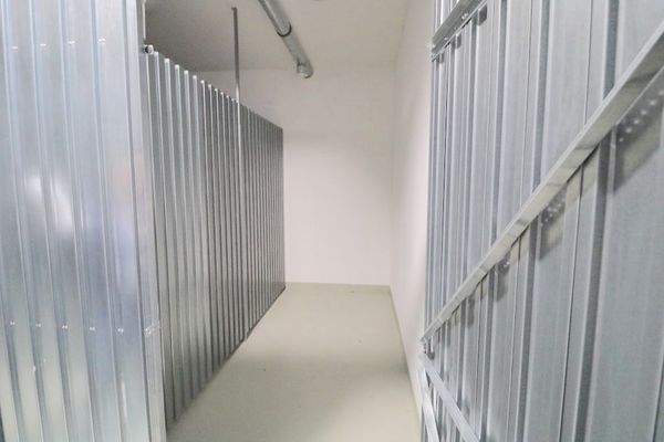 Geräumiges Kellerabteil