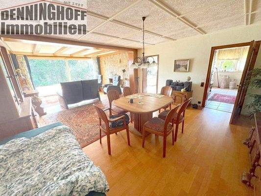 Wohn-/Esszimmer